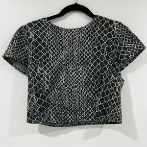 Alice + Olivia Short Sleeve Top